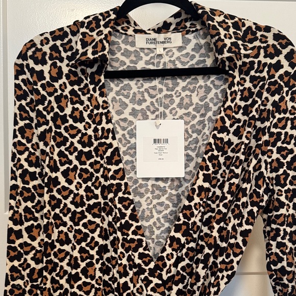 Diane Von Furstenberg Animal Print Long Sleeve Dress - Picture 2 of 4